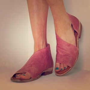 Free people size 8 (38) sandals